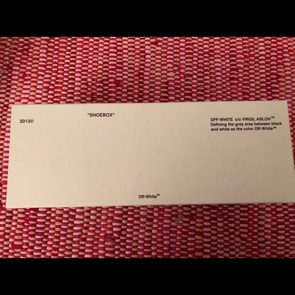 SOLD** off-white Slides - Picture 4 of 5